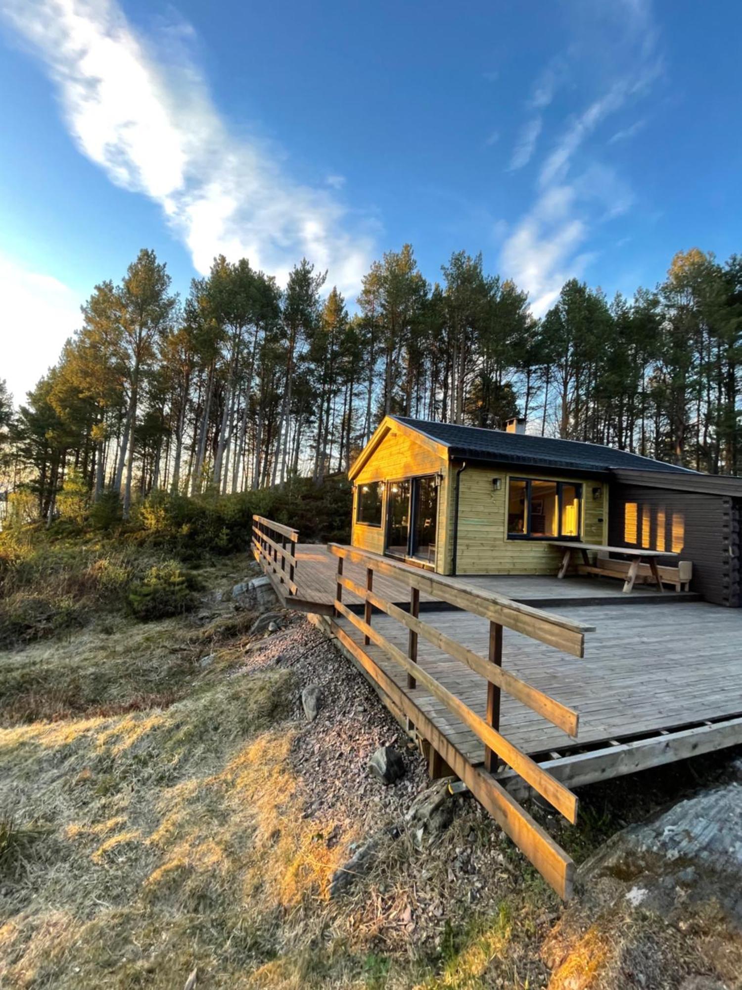 Hytte I Naturskjonne Omgivelser Sofstad Exterior photo